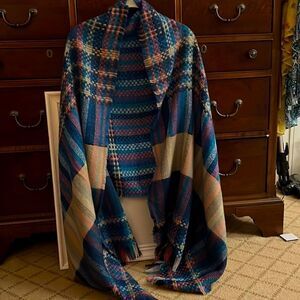 Chloe & Lex jewel toned mixed pattern woven large wrap blanlet  carf NWOT